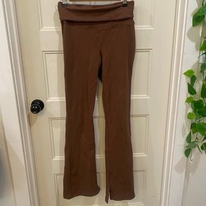 Roll-Over Brown Leggings